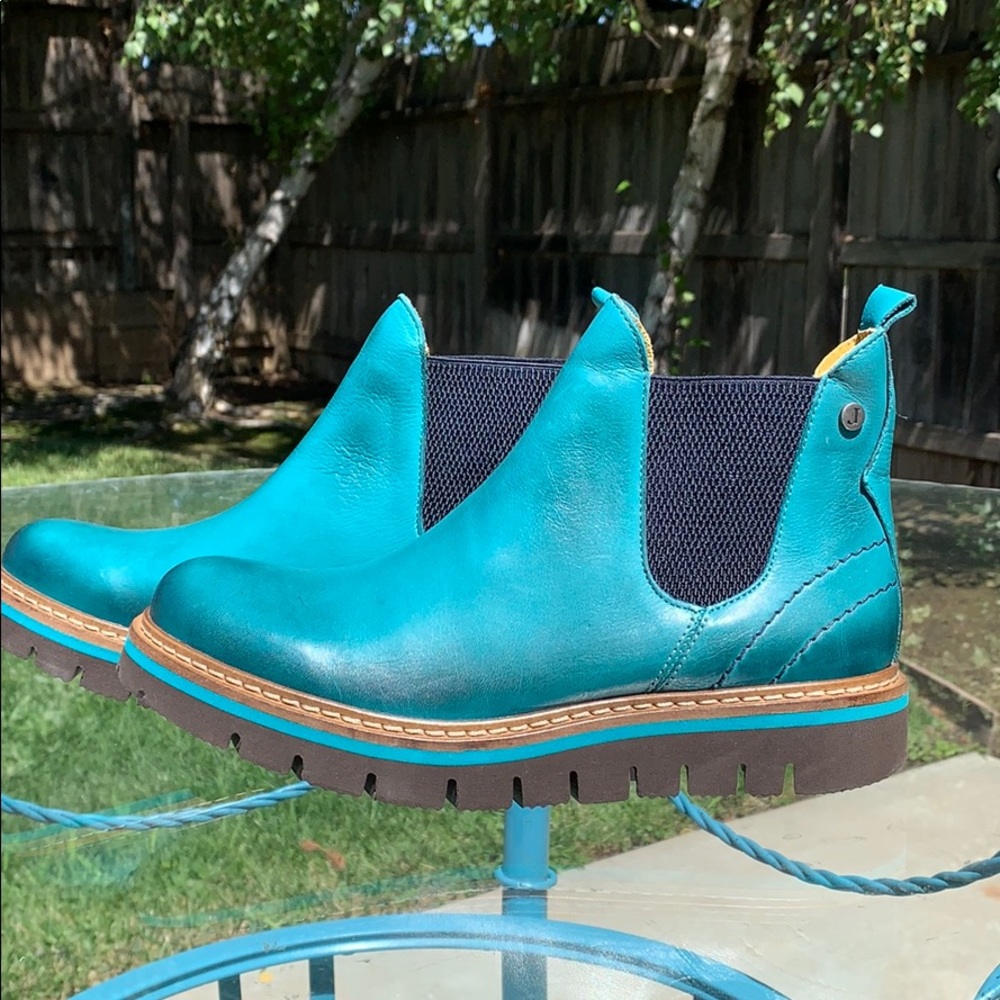 Jafa Slip On Ankle Boot Size 38/8, very cute!